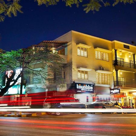 Amber Inn Bangalore Esterno foto